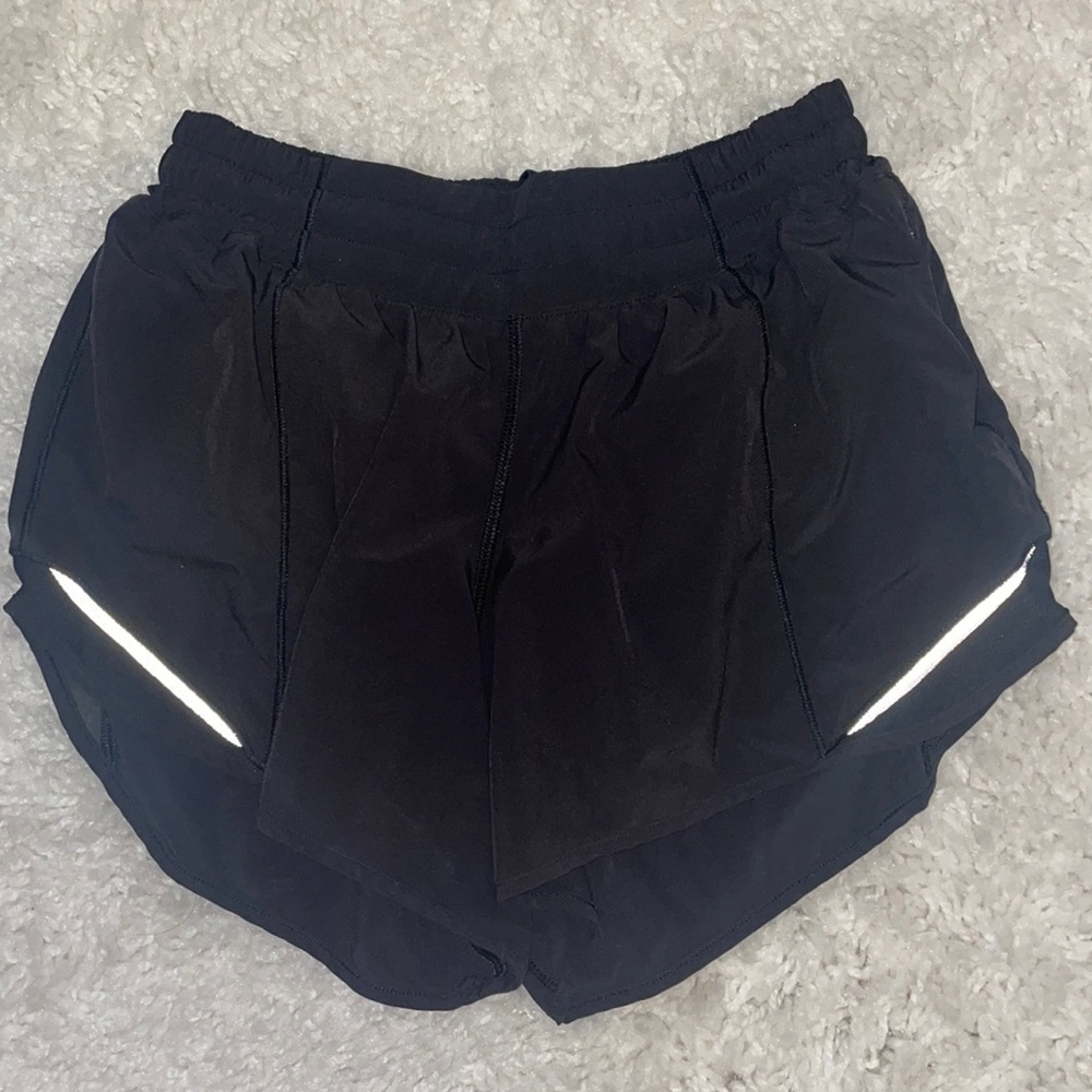 Hotty hot lulu shorts